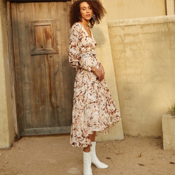 Love McNicoll Dresses & Skirts - Leopard Print Midi Dress with Long Sleeves & Asymmetric Hemline (New!)